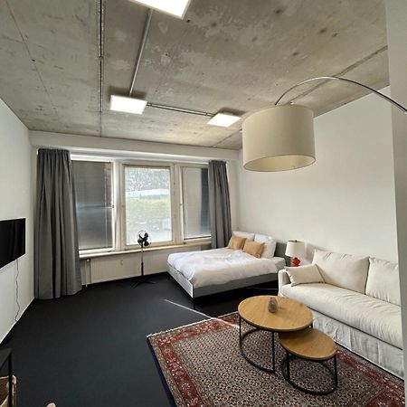 35 Qm Grosses Apartment Mit Eigenem Badezimmer In Den Elbvororten Hamburg Dış mekan fotoğraf